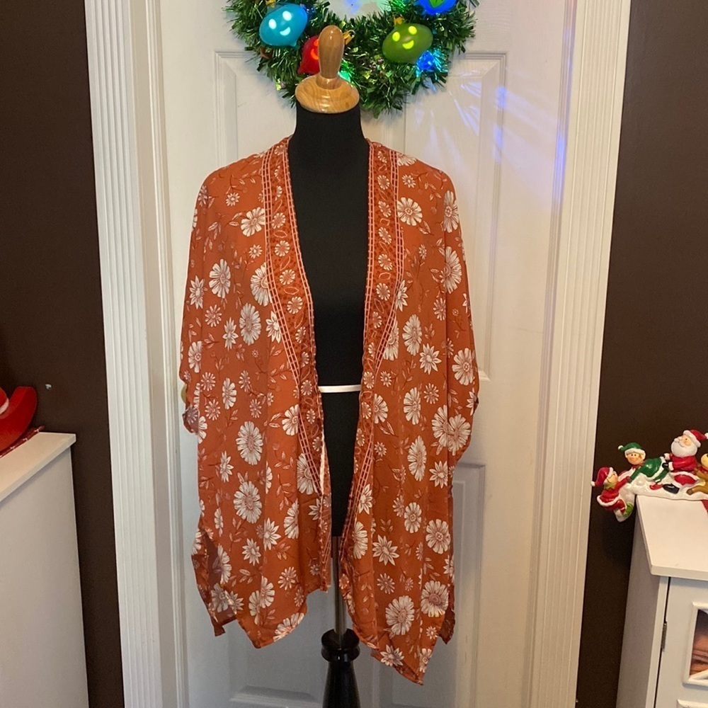 Maurices Kimono Cardigan Cover-Up One Size Orange/Rust w/ White Flowers NWT